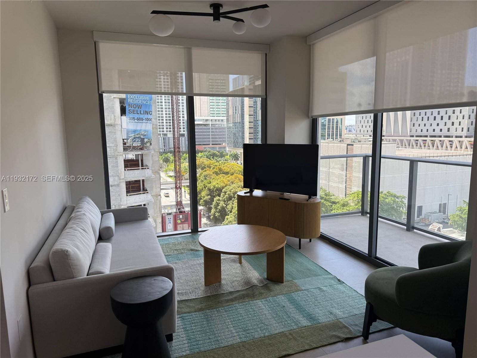11 NE 6th StMiami - Condo/Co-Op/Annual,Condo condo unit 801 - picture