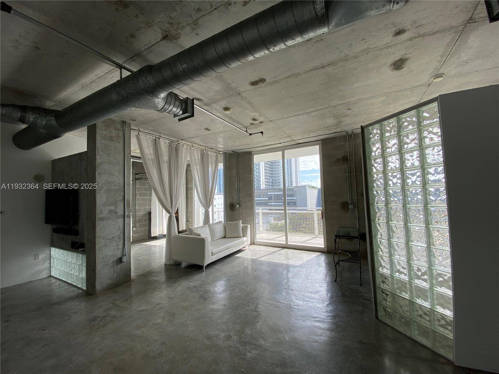 444 NE 30th StMiami - Condo/Co-Op/Annual,Condo condo unit 702 - picture