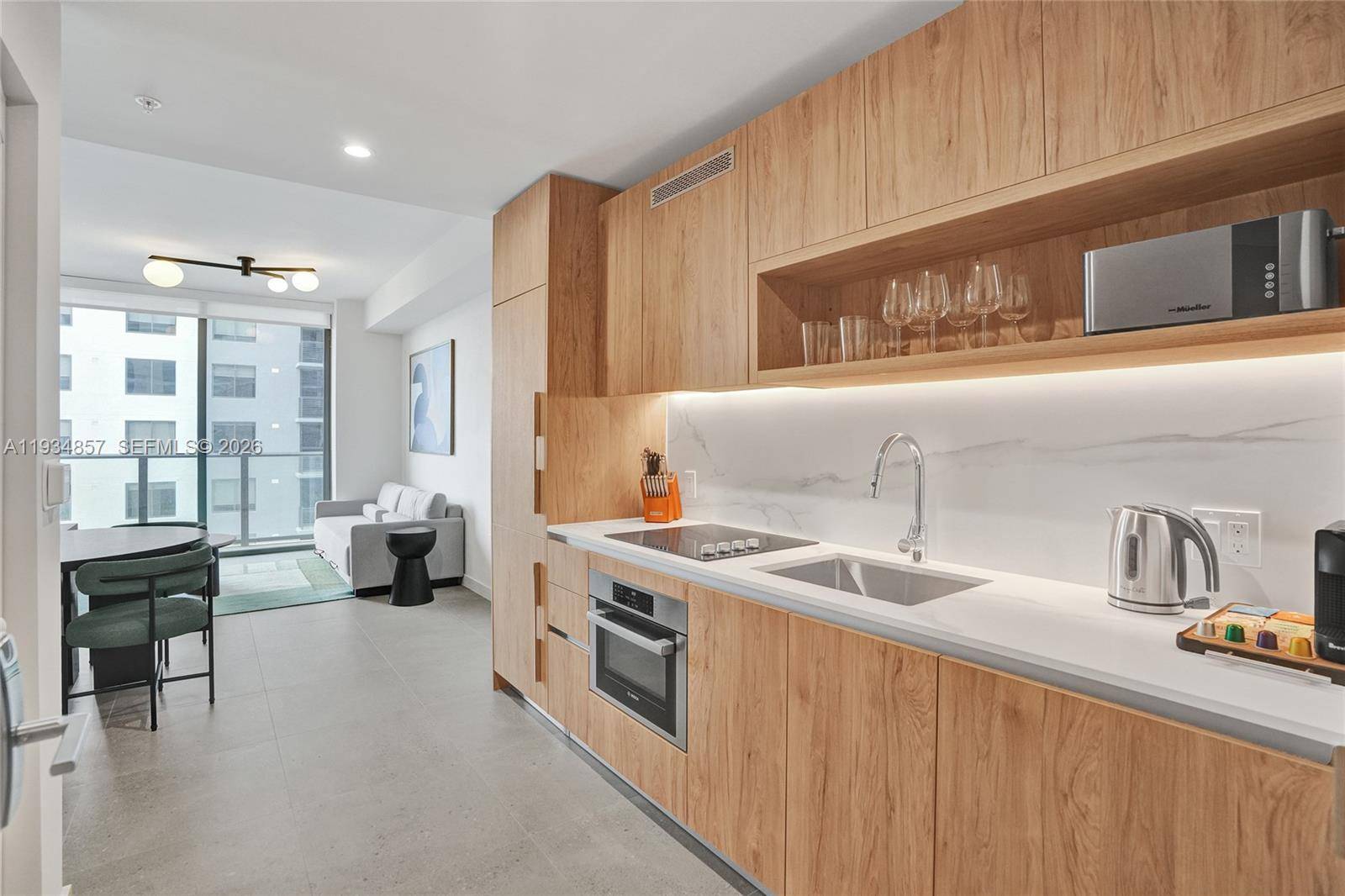 11 NE 6THMiami - Condo 5+ Stories,Condo condo unit 2013 - picture