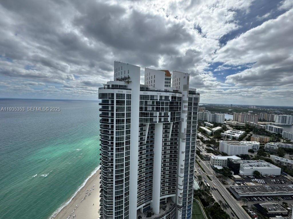 18201 Collins AveSunny Isles Beach - Condo/Co-Op/Annual,Condo condo unit 5508 - picture