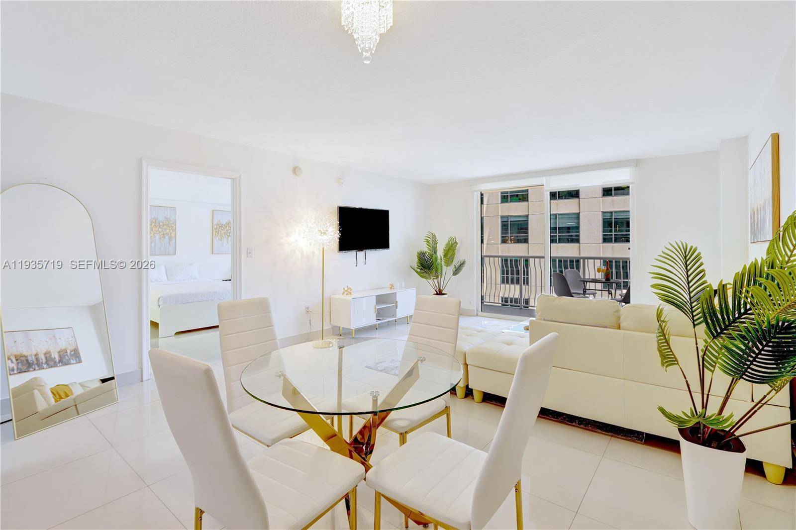 1200 Brickell Bay DrMiami - Condo 5+ Stories,Condo condo unit 2504 - picture