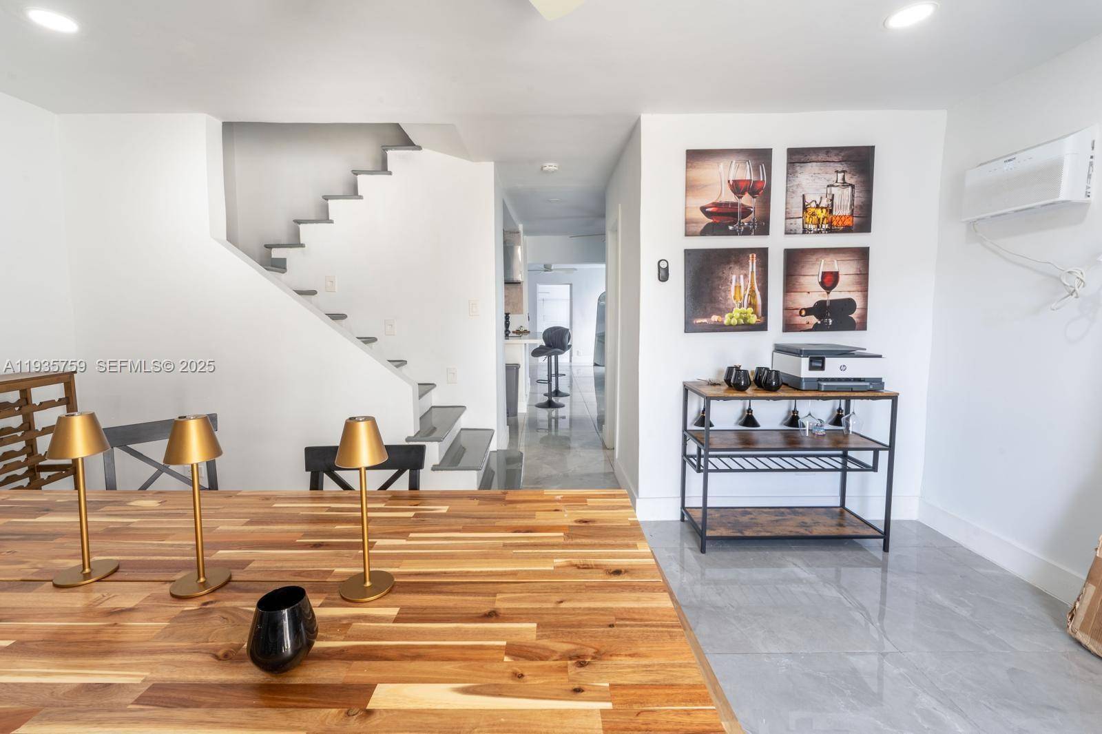 711 85th StMiami Beach - picture