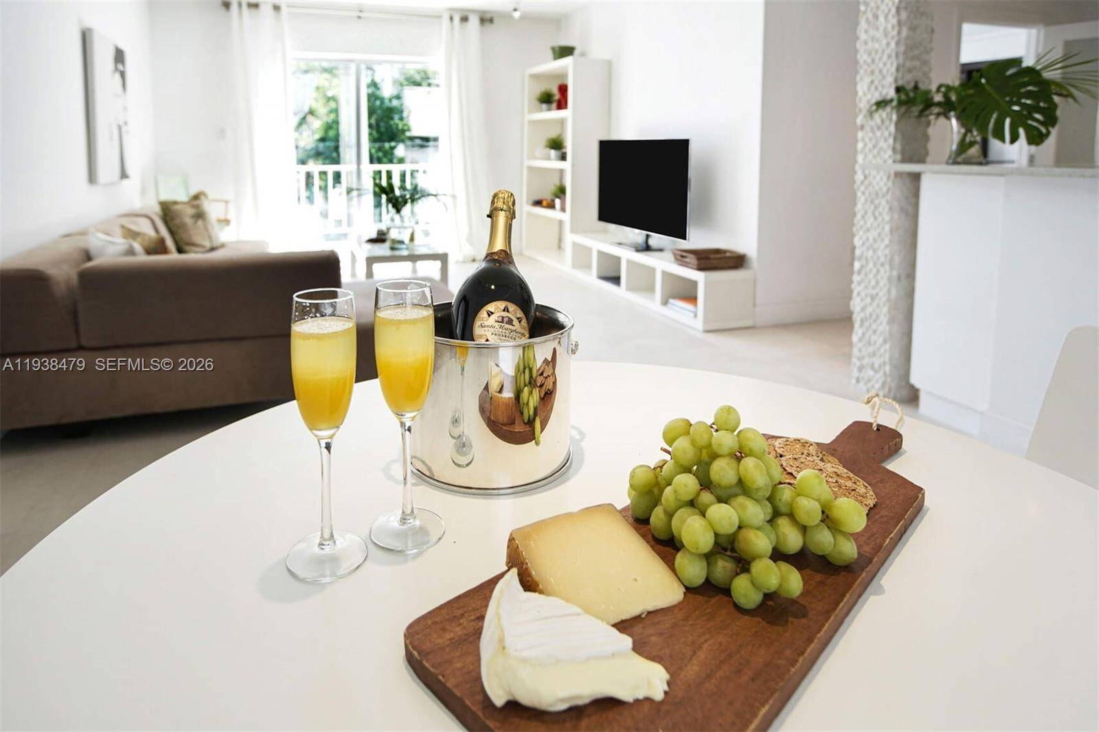 201 Jefferson AveMiami Beach - Condo 1-4 Stories,Condo condo unit 2E - picture