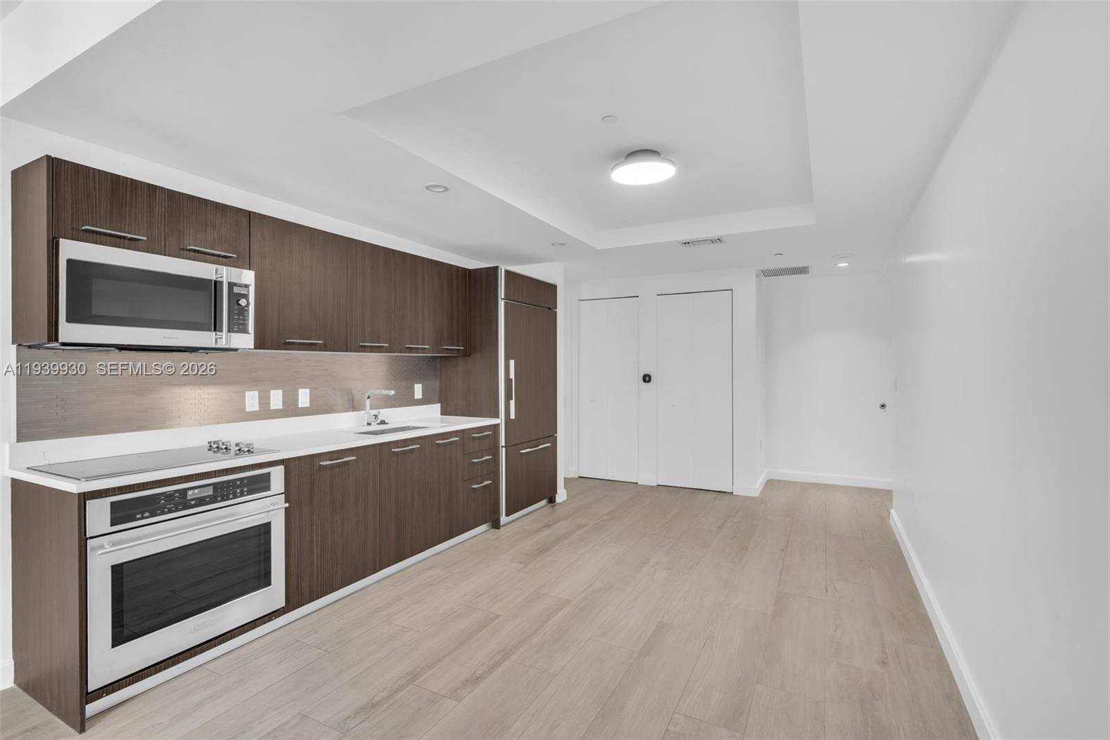 55 SW 9th StMiami - Condo/Co-Op/Annual,Condo condo unit 1109 - picture