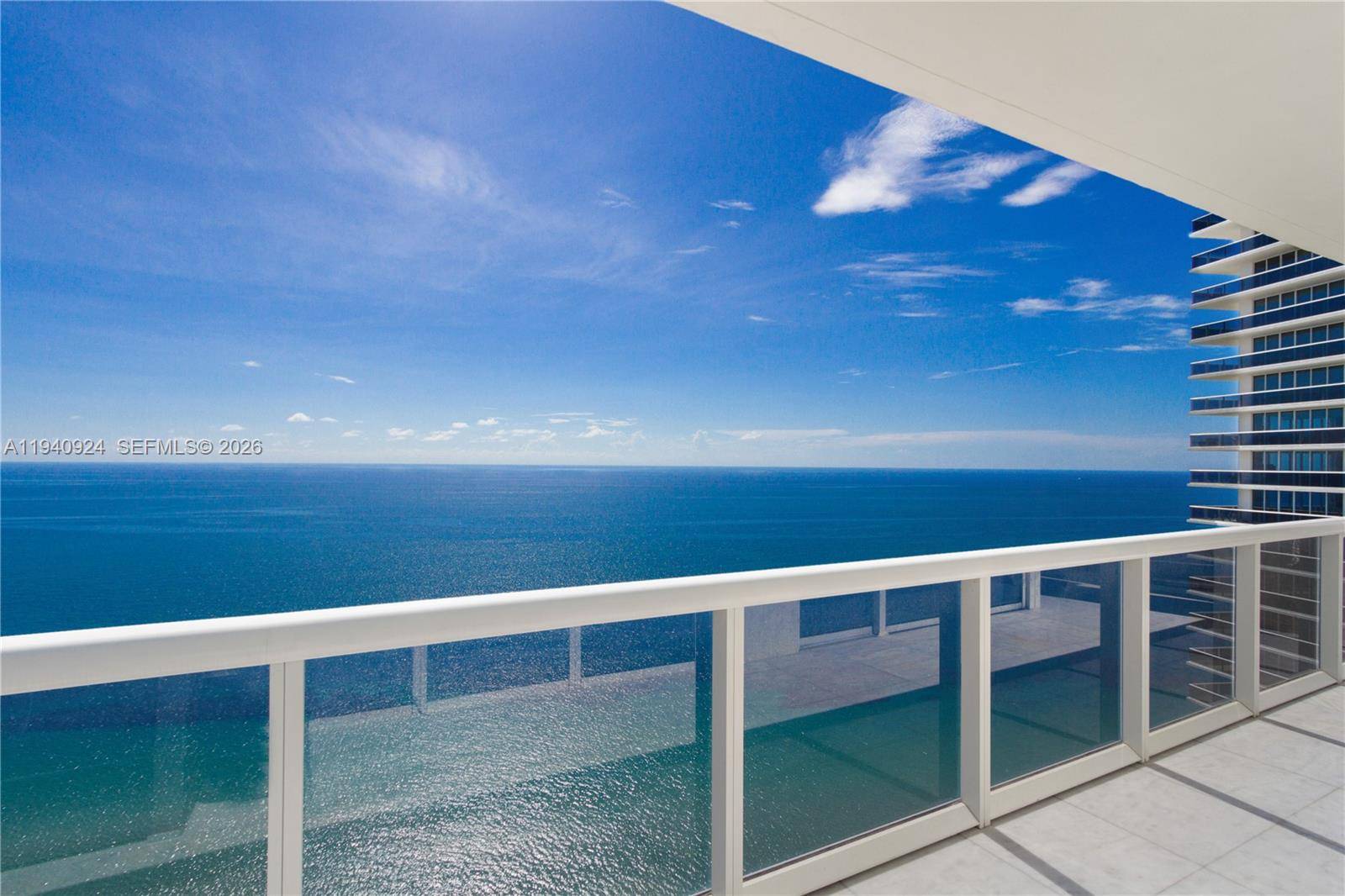 1800 S Ocean DrHallandale Beach - Condo/Co-Op/Annual,Condo condo unit PH4404 - picture
