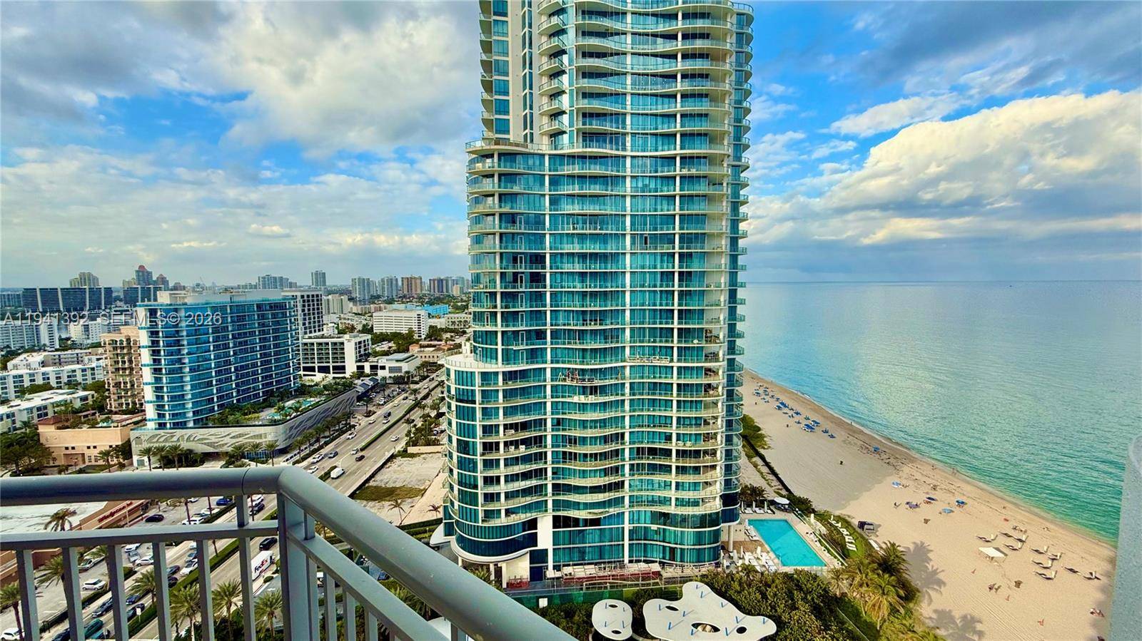 17375 Collins AveSunny Isles Beach - Condo-Hotel,Condo condo unit 2406 - picture