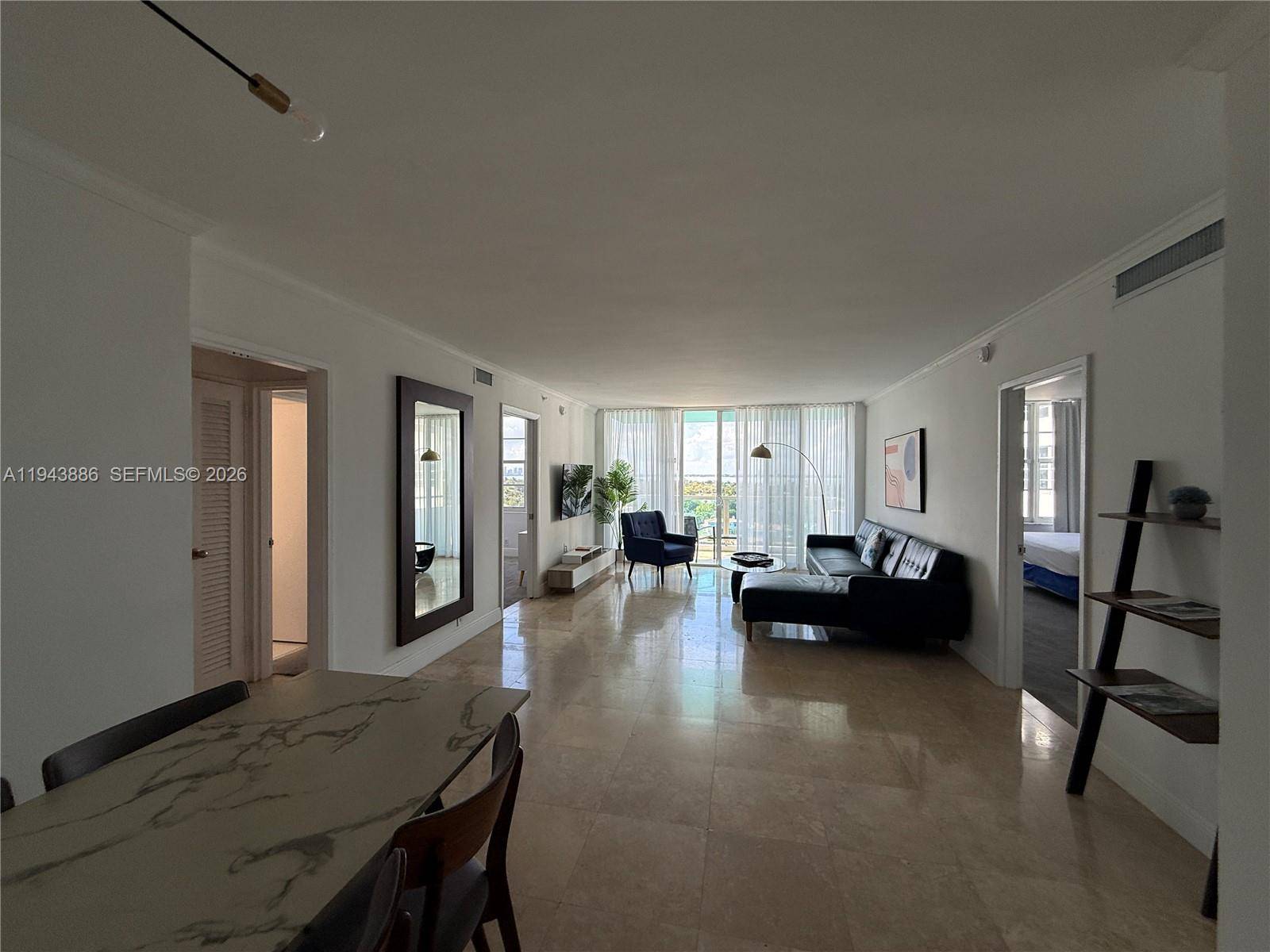 5101 Collins AveMiami Beach - Apartments-Annual,Apartment condo unit 12T - picture