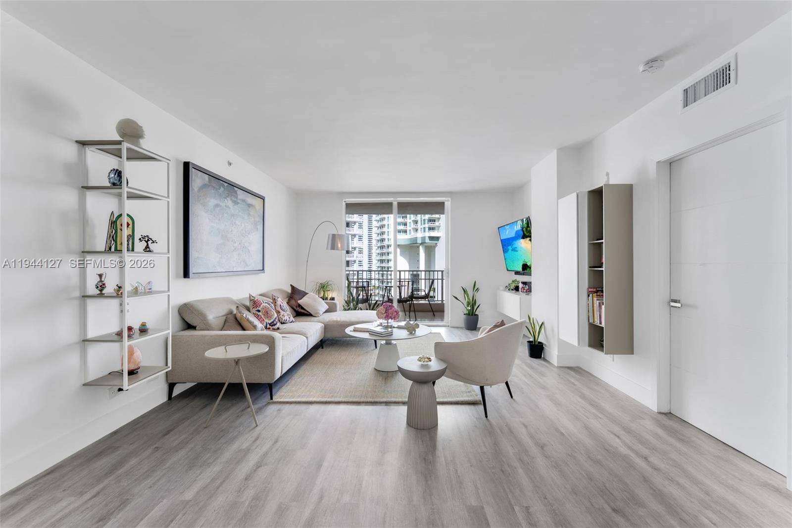 701 Brickell Key BlvdMiami - Condo 5+ Stories,Condo condo unit 1506 - picture