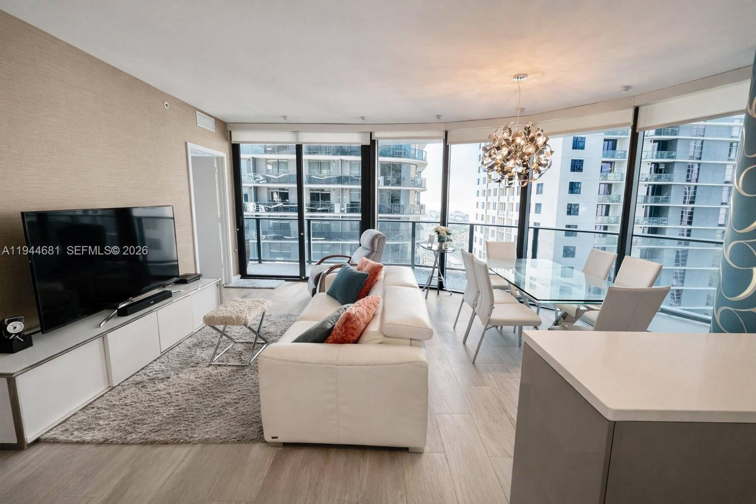 45 SW 9th StMiami - Condo/Co-Op/Seasonal,Condo condo unit 3008 - picture