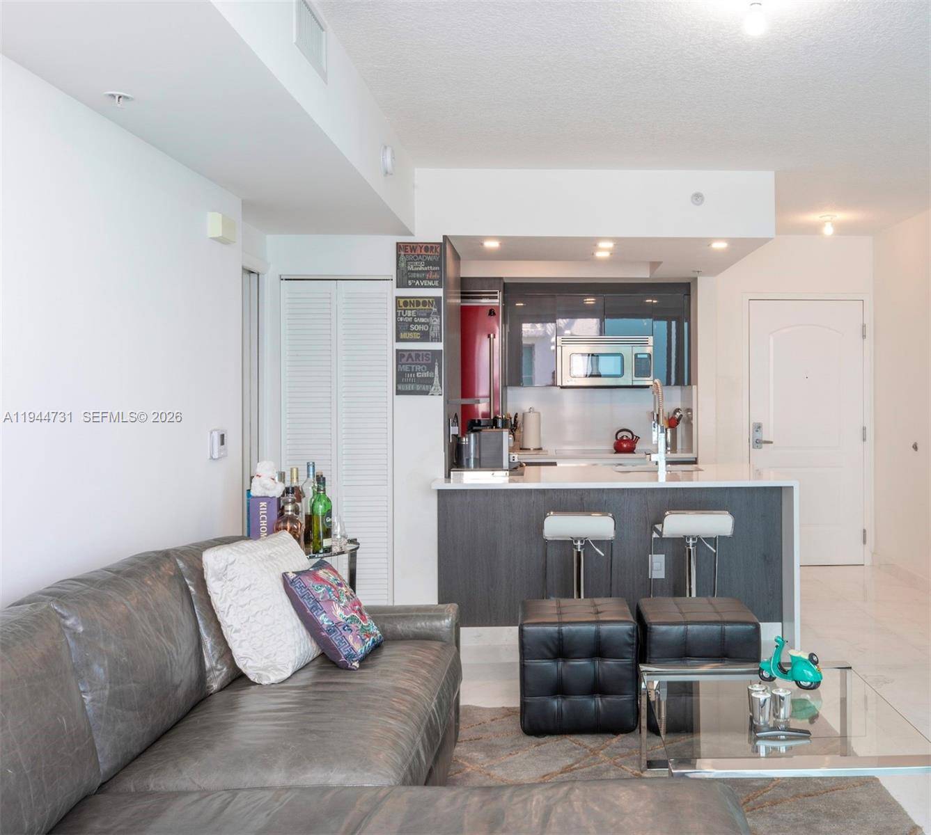 110 Washington AveMiami Beach - Condo 5+ Stories,Condo condo unit 1722 - picture