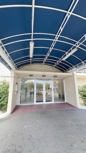 2821 N Miami Beach BlvdNorth Miami Beach - Condo 5+ Stories,Condo condo unit 4M - picture