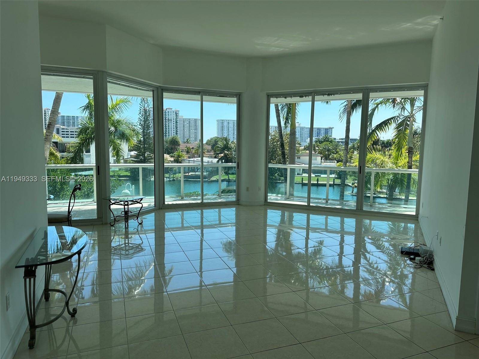 16500 Collins AveSunny Isles Beach - Condo/Co-Op/Annual,Condo condo unit 254 - picture