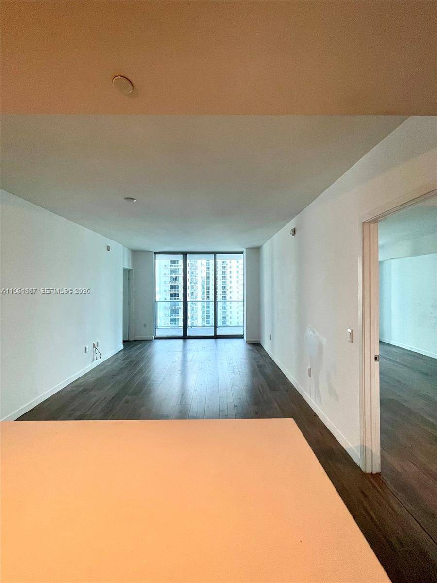 1100 S Miami AveMiami - Condo 5+ Stories,Condo condo unit 2111 - picture