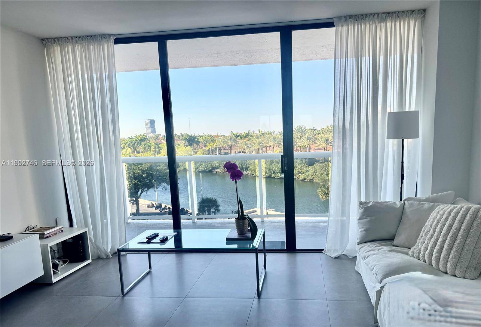 20505 E Country Club DrAventura - Condo 5+ Stories,Condo condo unit 531 - picture