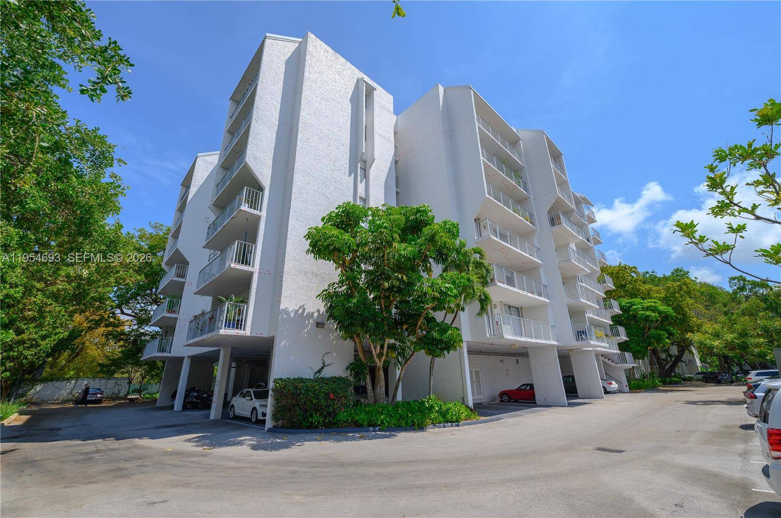 650 NE 64th StMiami - Condo 5+ Stories,Condo condo unit G510 - picture
