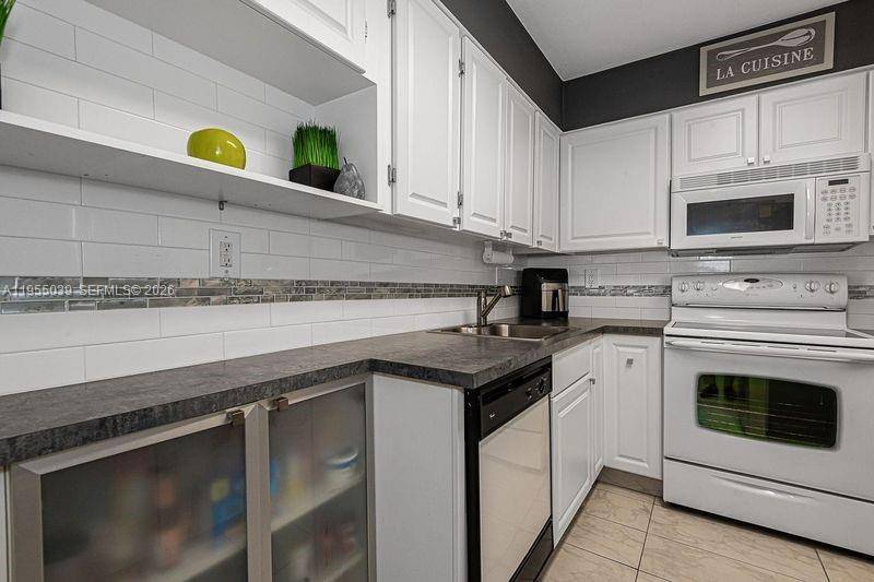 17800 Atlantic BlvdSunny Isles Beach - Condo 5+ Stories,Condo condo unit 203 - picture