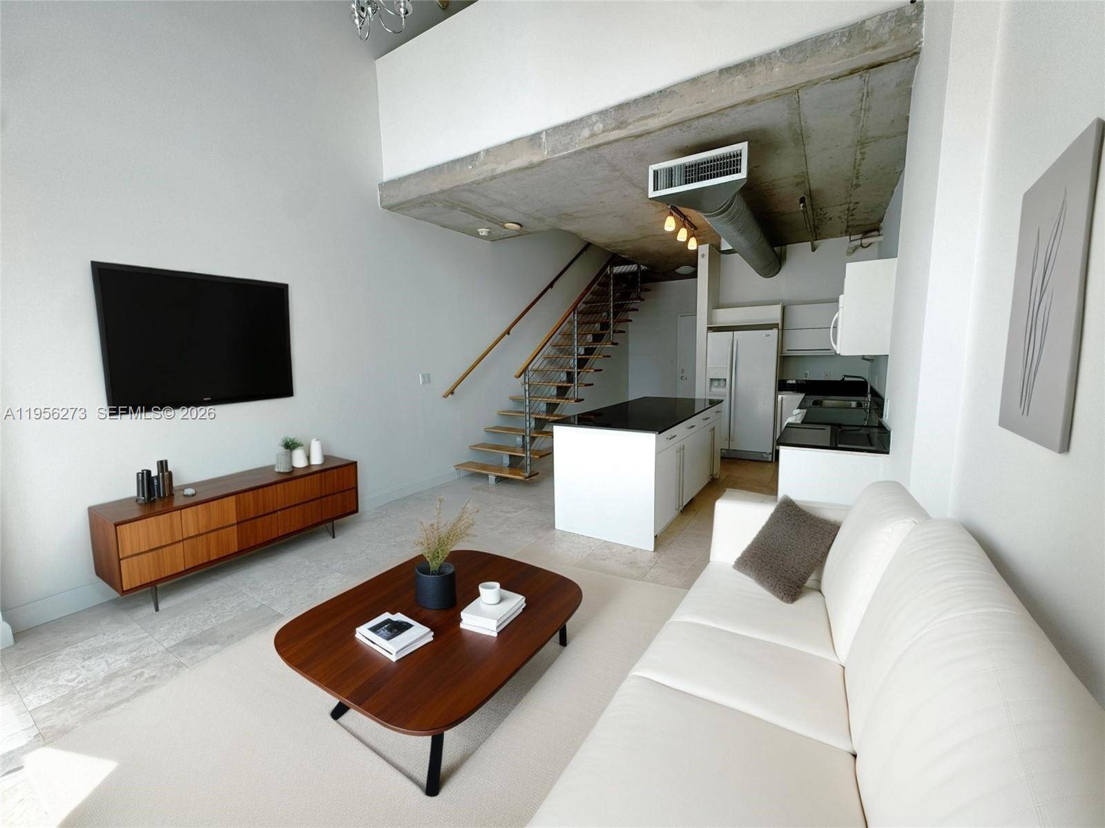 690 SW 1st CtMiami - Condo 5+ Stories,Condo condo unit 2122 - picture