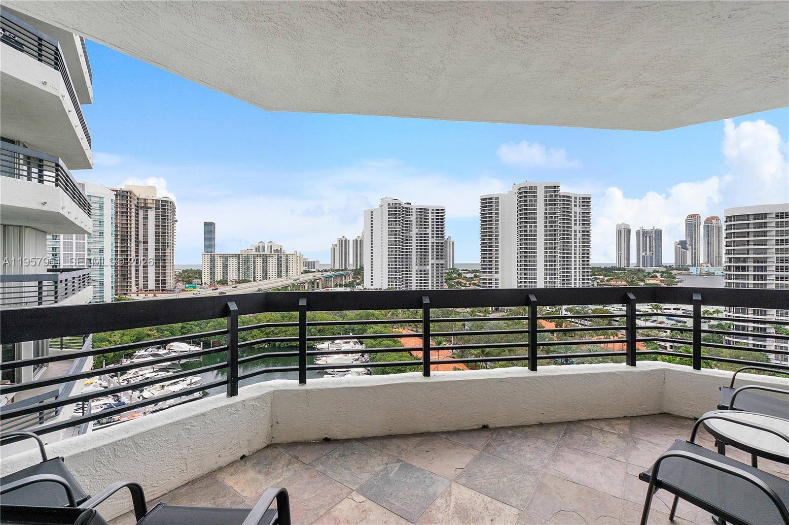 3500 Mystic Pointe DrAventura - Condo 5+ Stories,Condo condo unit 1407 - picture