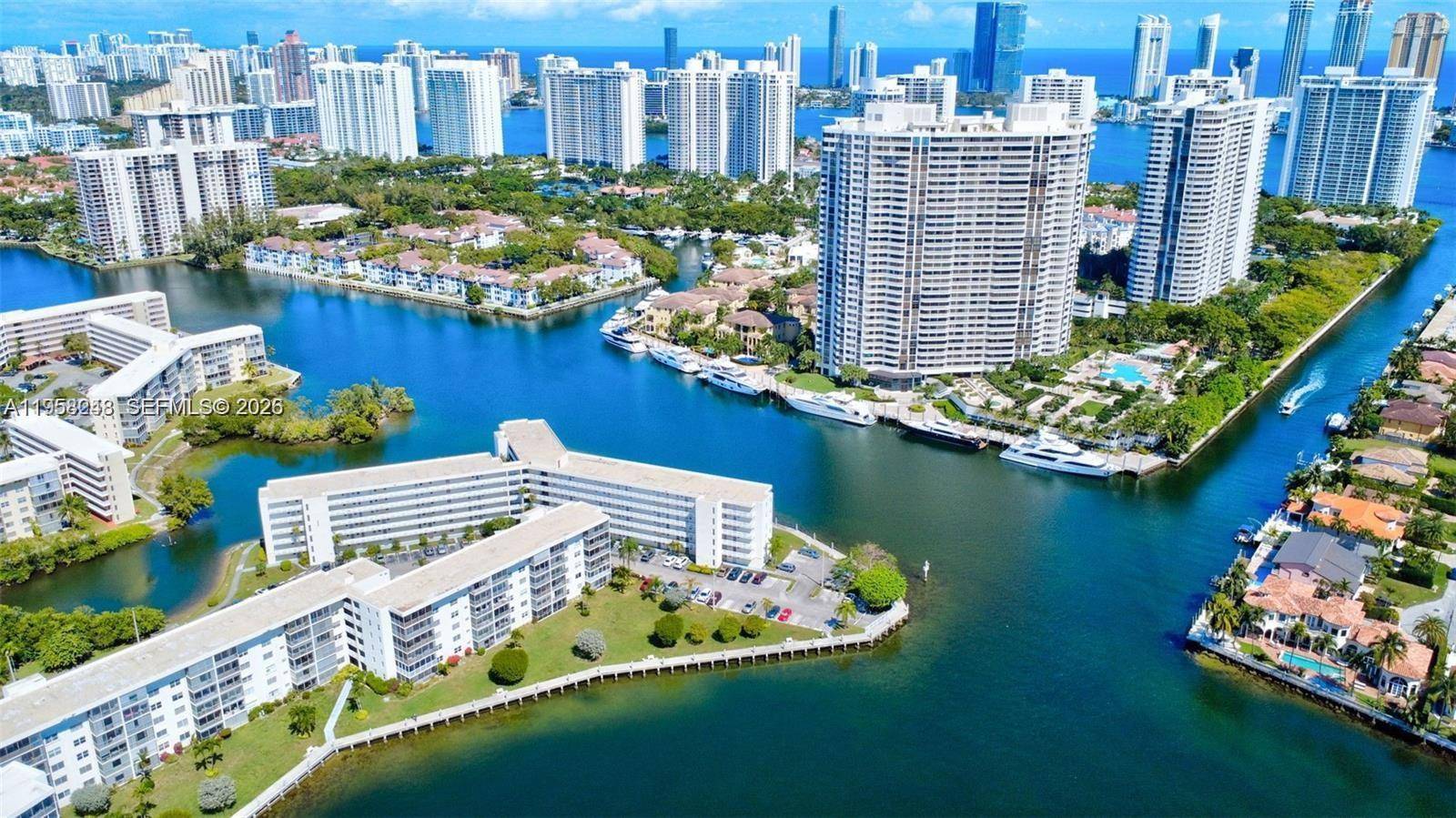 3030 Marcos DrAventura - Condo 5+ Stories,Condo condo unit T301 - picture