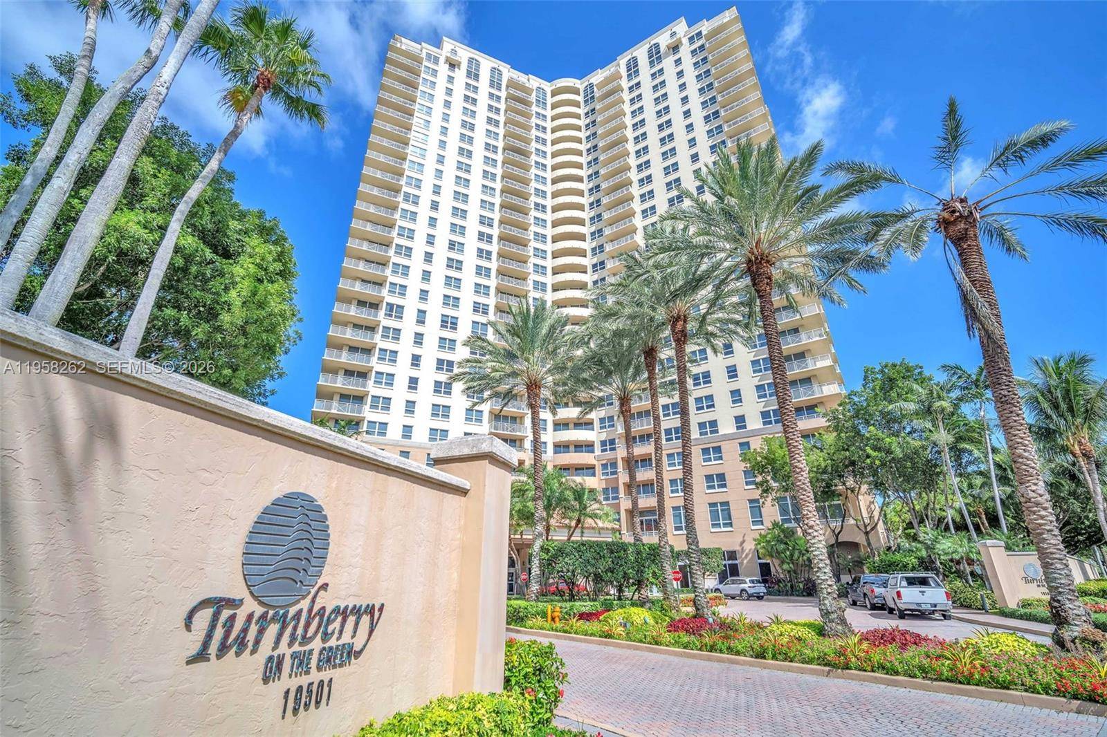 19501 W Country Club DrAventura - Condo 5+ Stories,Condo condo unit 2011 - picture