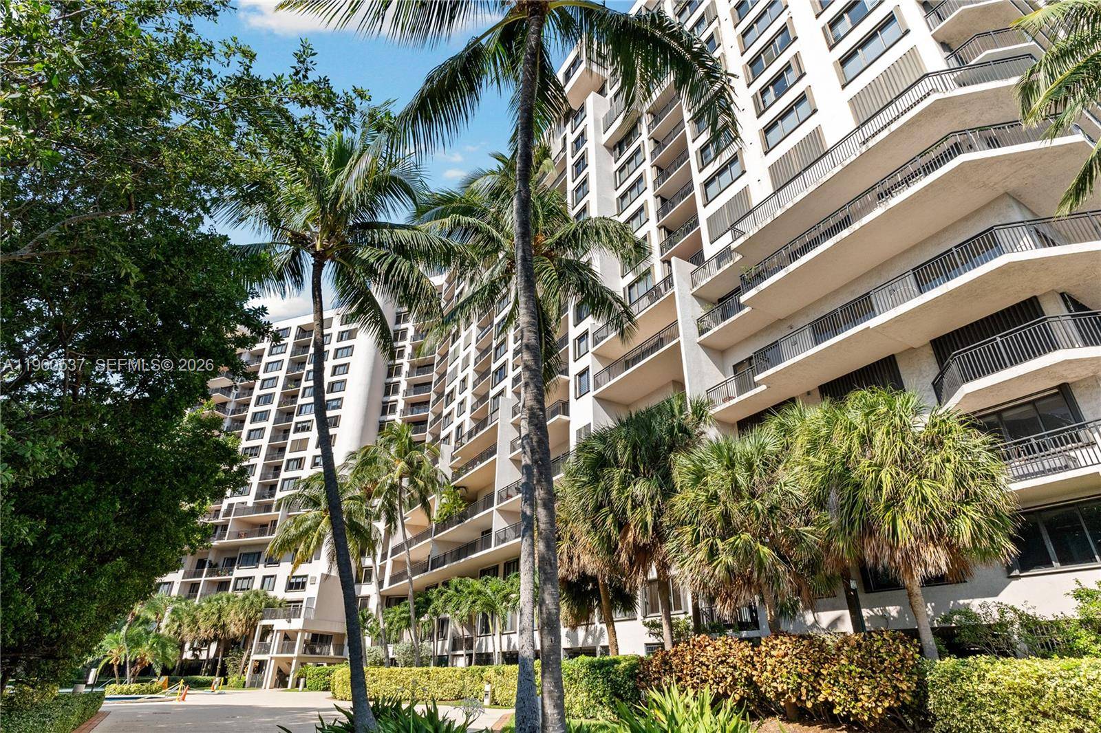 540 Brickell Key DrMiami - Condo 5+ Stories,Condo condo unit 505 - picture