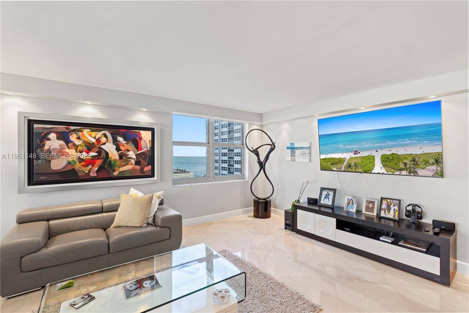 1920 S Ocean DrHallandale Beach - Condo/Co-Op/Seasonal,Condo condo unit 17D - picture