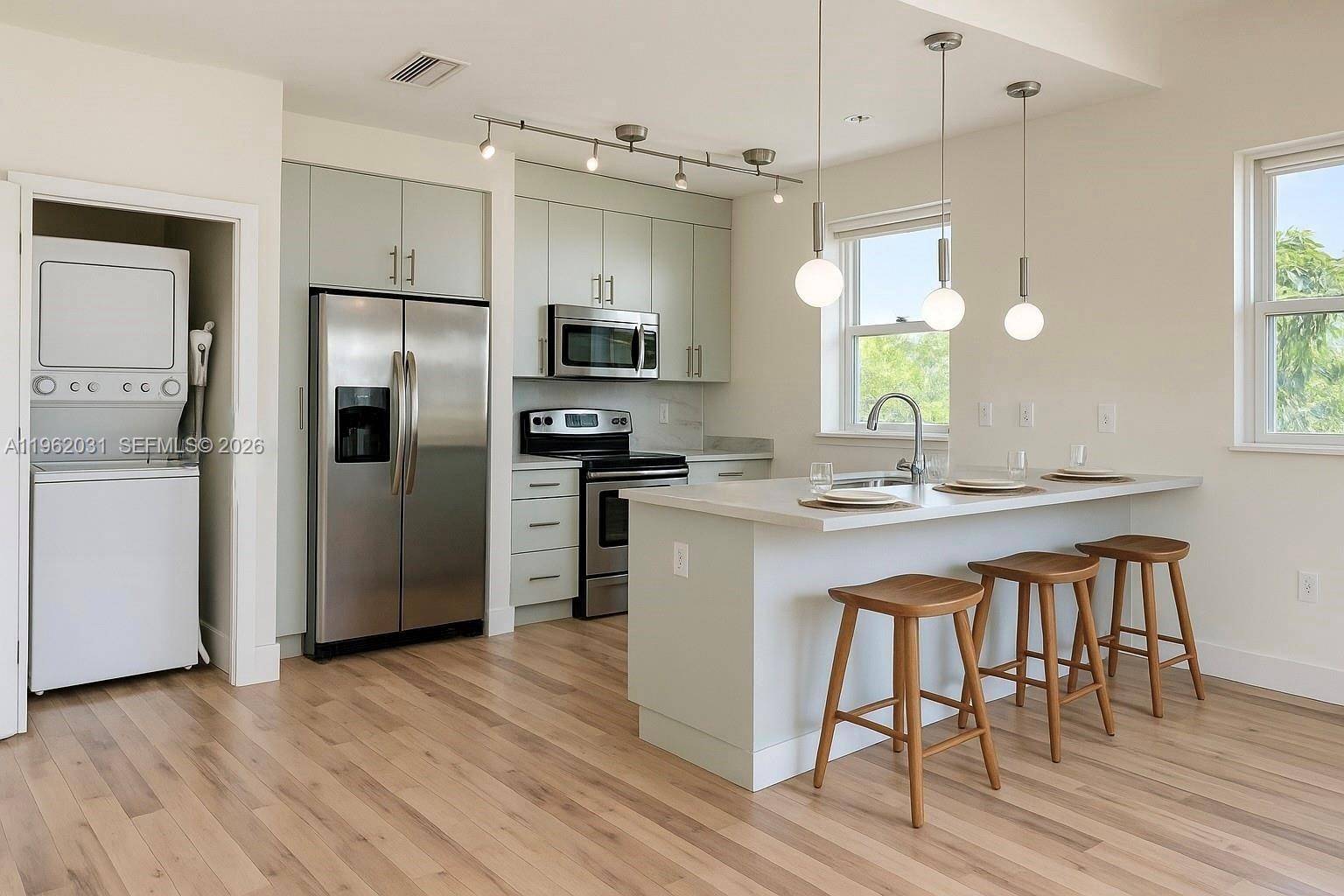 6701 Biscayne BlvdMiami - Apartments-Annual,Multi Family condo unit 303 - picture