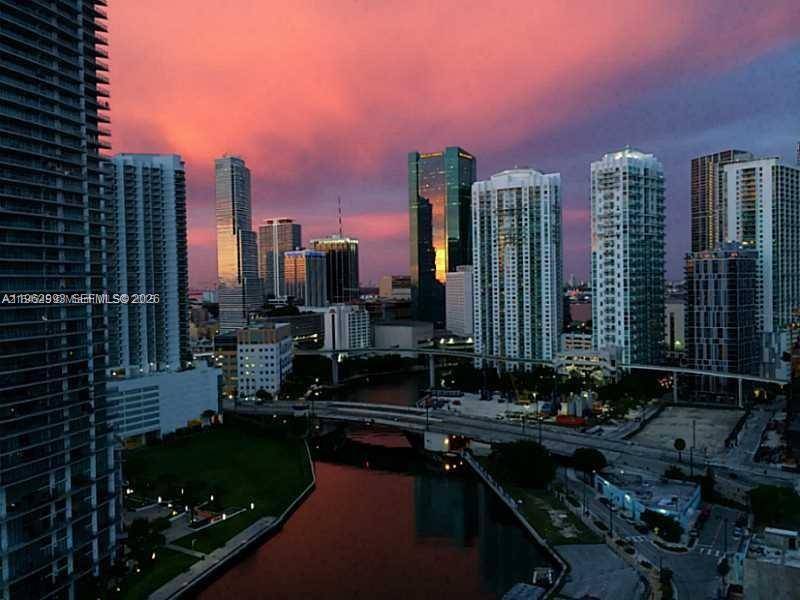 690 SW 1st CtMiami - Condo/Co-Op/Annual,Condo condo unit 1506 - picture