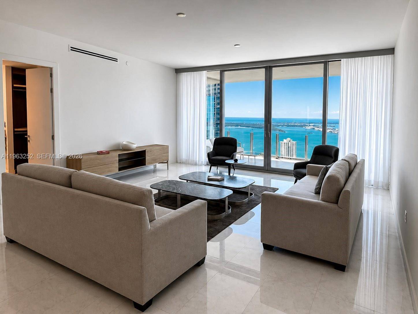 300 Biscayne Blvd WayMiami - Condo/Co-Op/Annual,Condo condo unit 4404 - picture