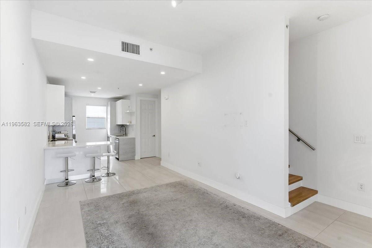 7743 SW 99th StMiami - Condo/Co-Op/Annual,Condo condo unit 2 - picture