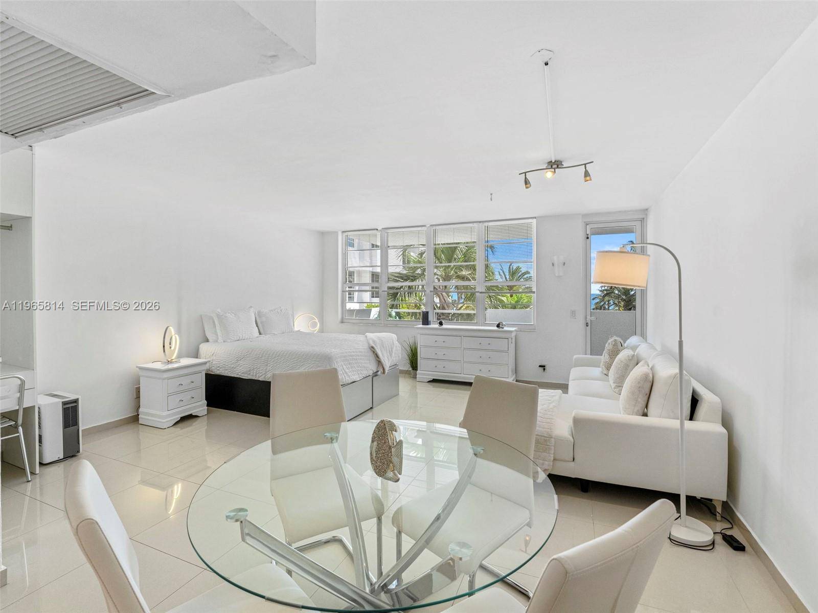 100 Lincoln RdMiami Beach - Condo 5+ Stories,Condo condo unit 417 - picture