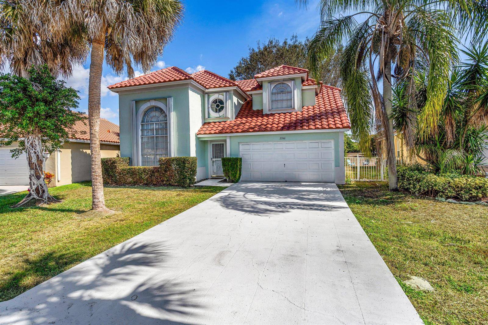 2746 LinksideWellington - picture