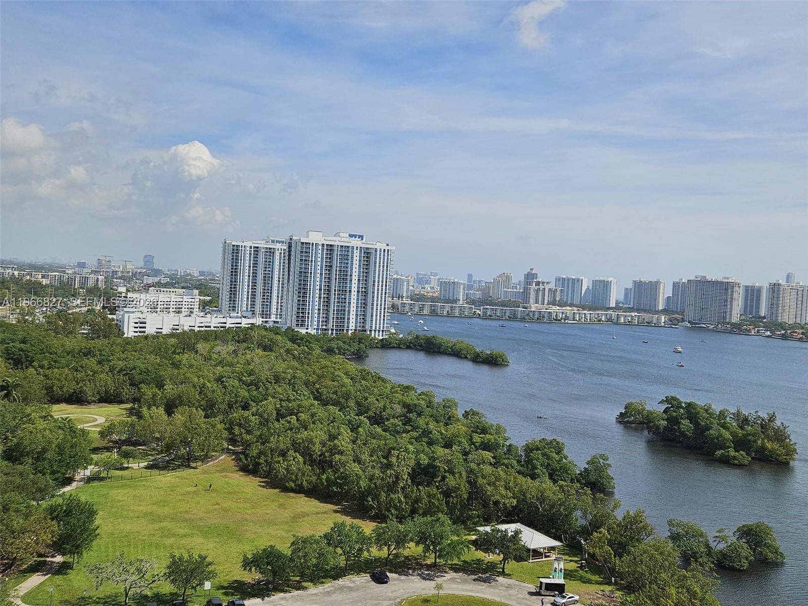 16385 Biscayne BlvdNorth Miami Beach - Condo/Co-Op/Annual,Condo condo unit 1802 - picture