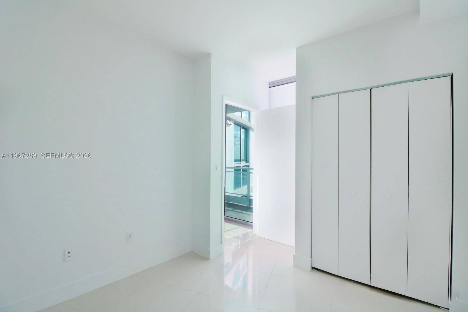 92 SW 3rd StMiami - Condo/Co-Op/Annual,Condo condo unit 2706 - picture