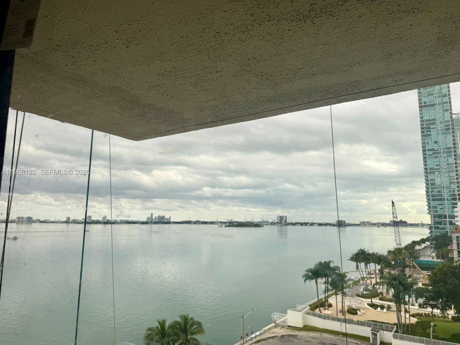 600 NE 36th StMiami - Condo 5+ Stories,Condo condo unit 820 - picture