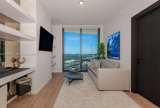 398 NE 5th StMiami - Condo/Co-Op/Annual,Condo condo unit 3511 - picture