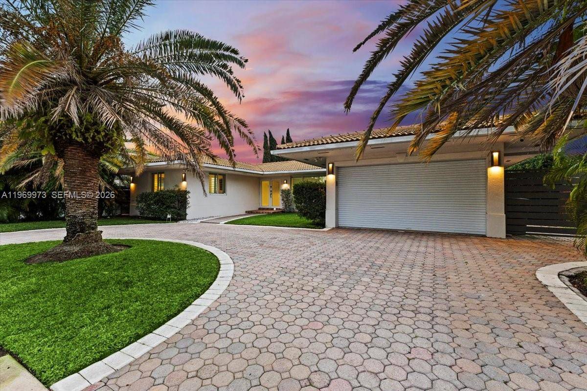 12930 Oleander RdNorth Miami - picture