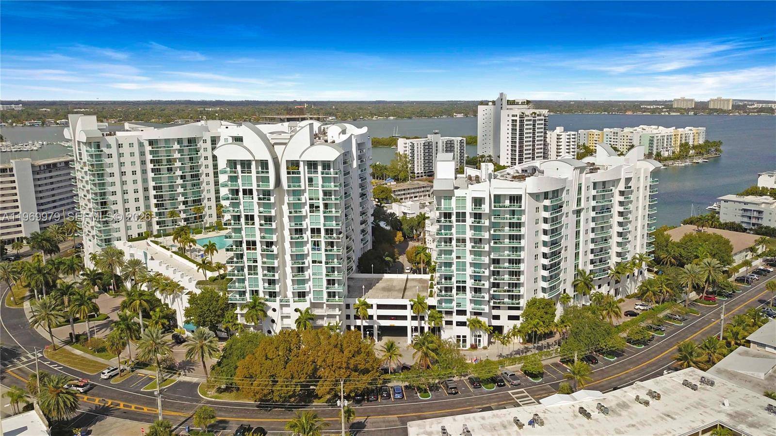 7910 Harbor Island DrNorth Bay Village - Condo 5+ Stories,Condo condo unit 405 - picture
