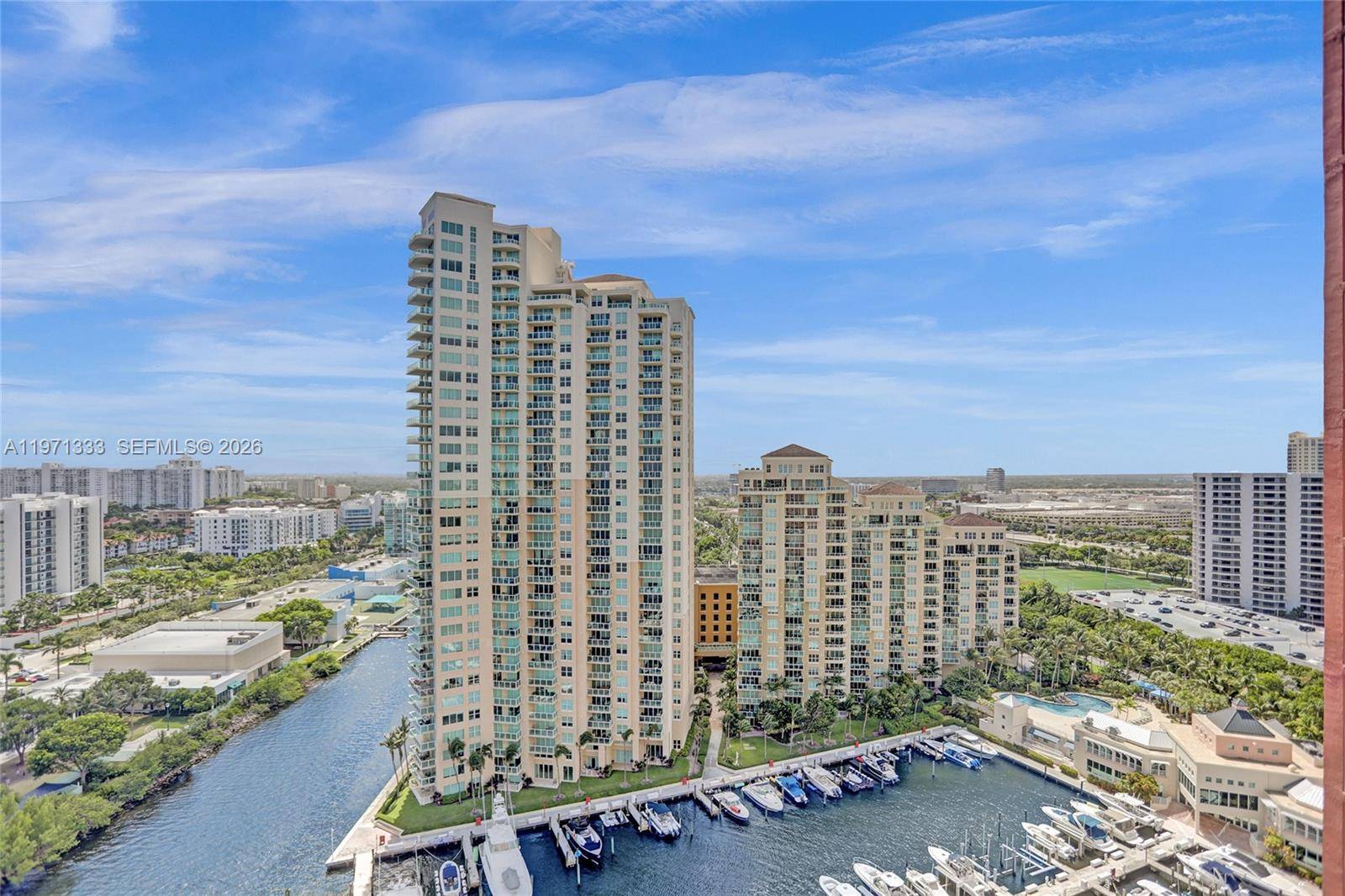 3370 Hidden Bay DrAventura - Co-Op 5+ Stories,Condo condo unit 1009 - picture
