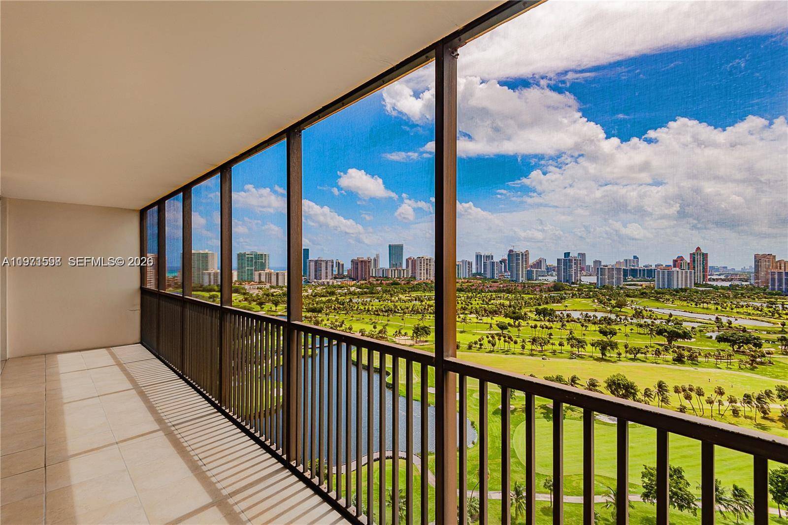 20379 W Country Club DrAventura - Condo 5+ Stories,Condo condo unit 2336 - picture