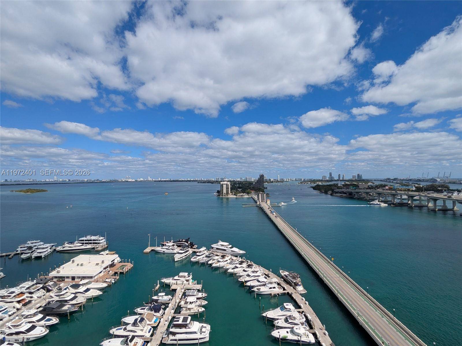 555 NE 15th StMiami - Condo/Co-Op/Annual,Condo condo unit 20B - picture