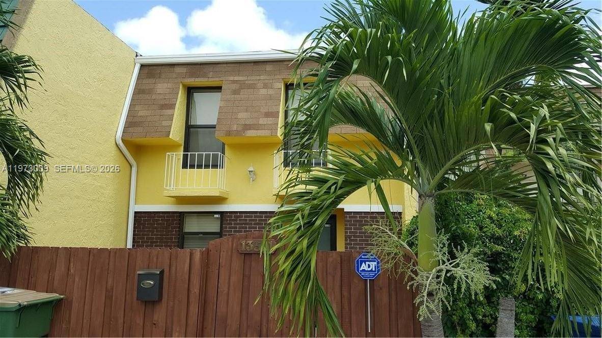 13511 NE 24th PlNorth Miami - picture