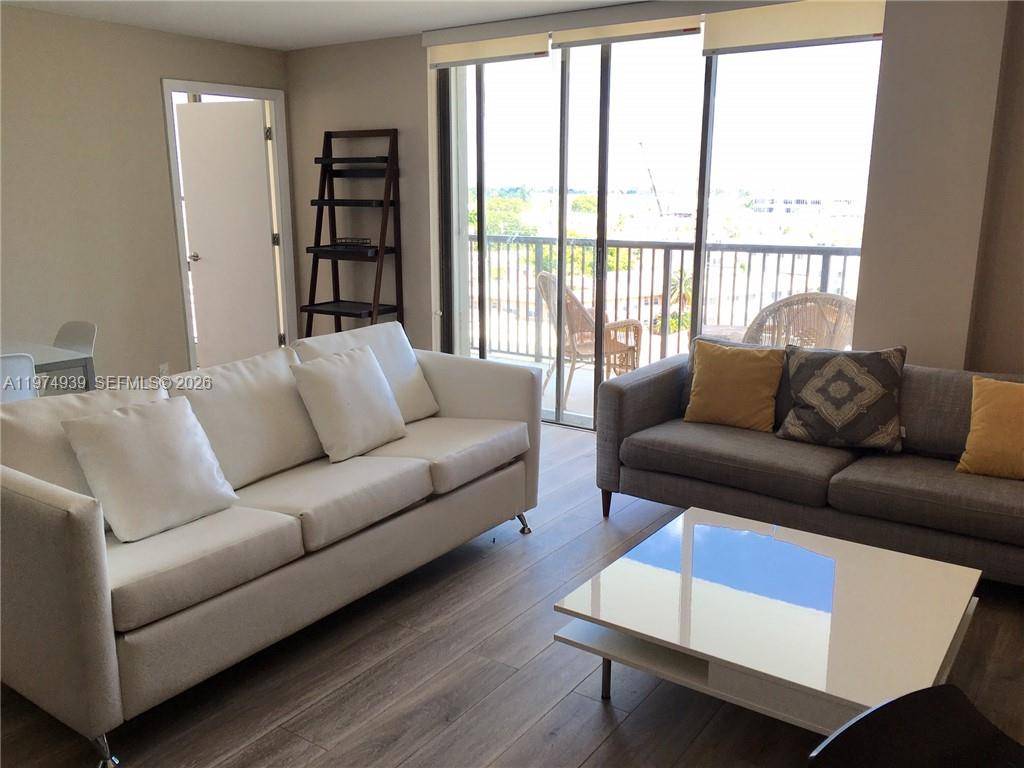 1800 COLLINS AVMiami Beach - Condo/Co-Op/Annual,Condo condo unit 9A - picture