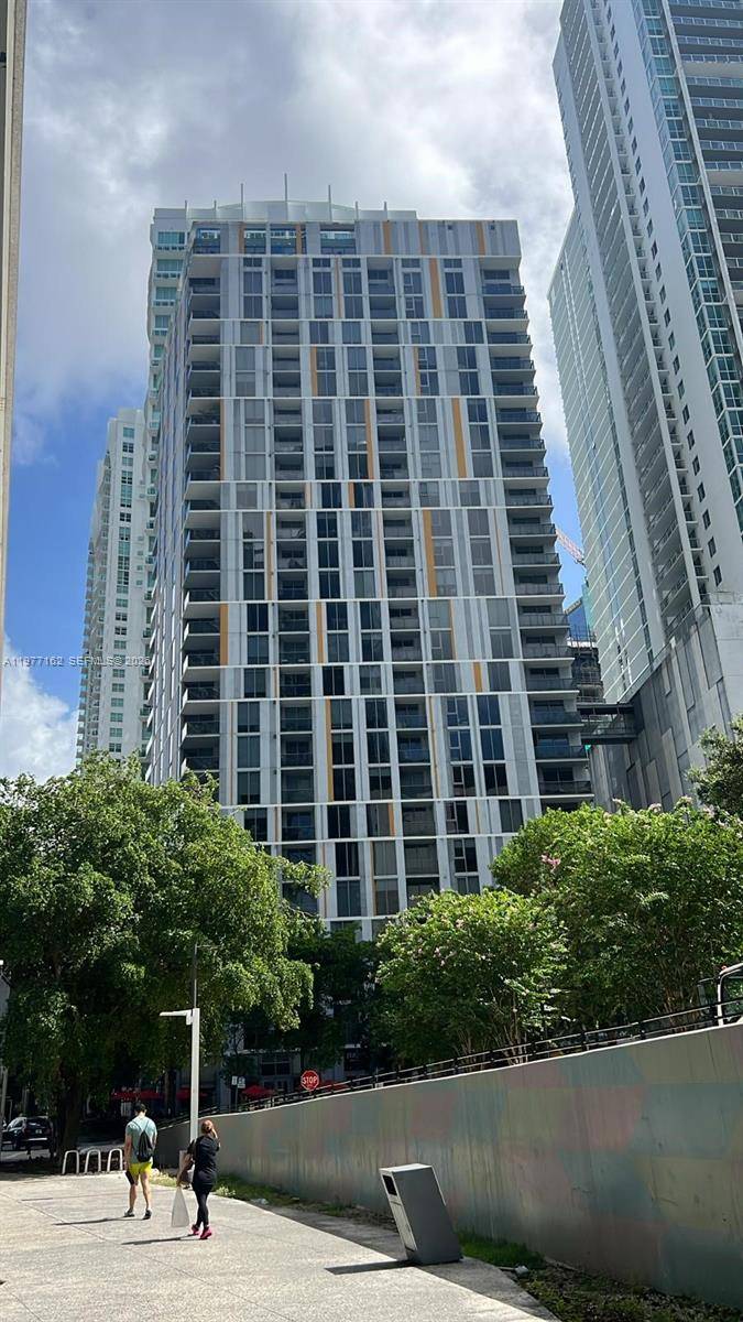 31 SE 6th StMiami - Condo/Co-Op/Annual,Condo condo unit 1801 - picture