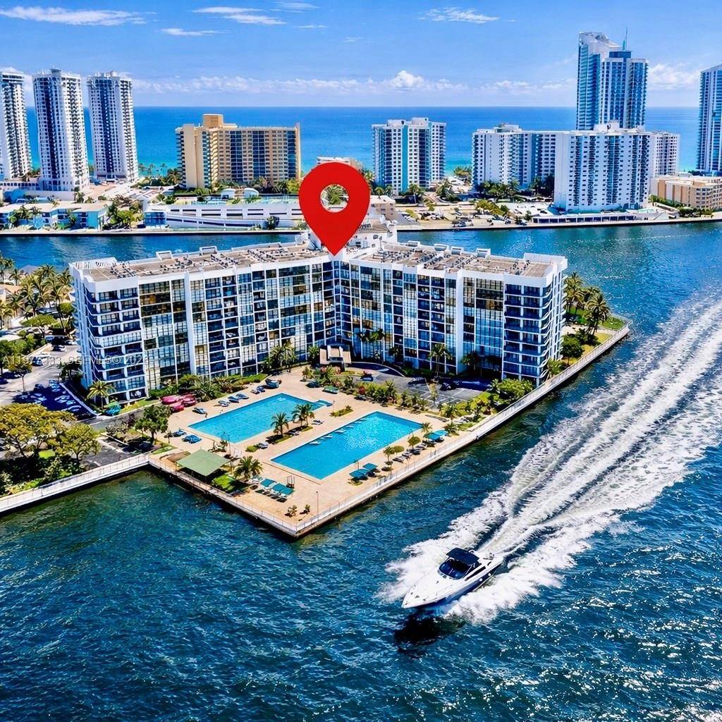 1000 Parkview DrHallandale Beach - Condo 1-4 Stories,Condo condo unit 222 - picture