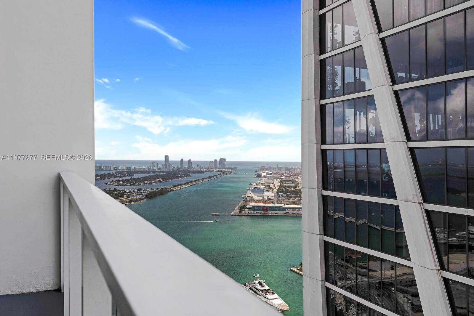 1040 Biscayne BlvdMiami - Condo 5+ Stories,Condo condo unit 4208 - picture