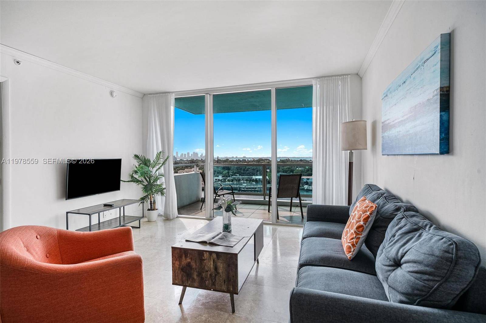 5101 Collins AveMiami Beach - Apartments-Annual,Apartment condo unit 11T - picture