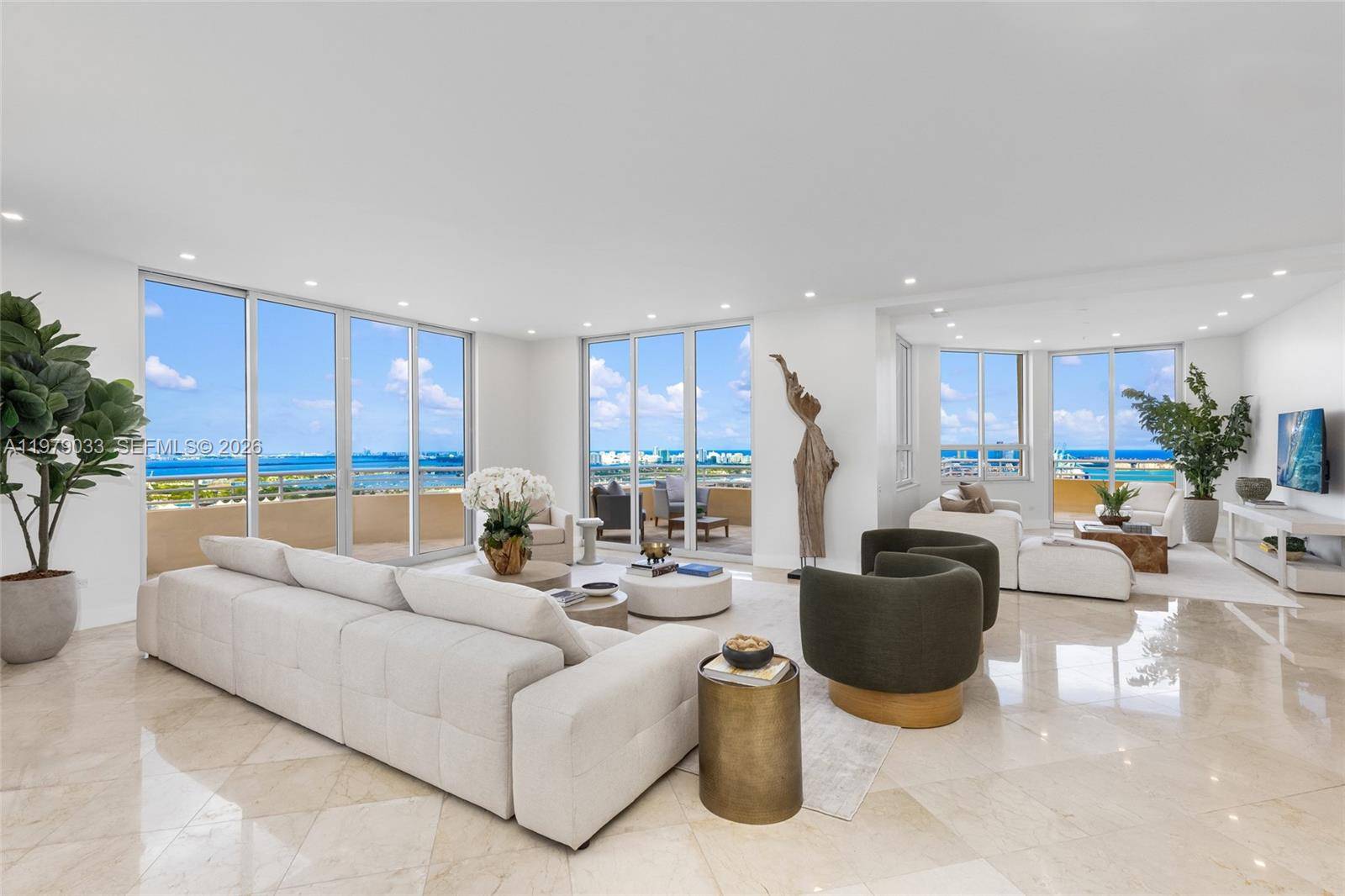 808 Brickell Key DrMiami - Condo/Co-Op/Annual,Condo condo unit 3901 - picture