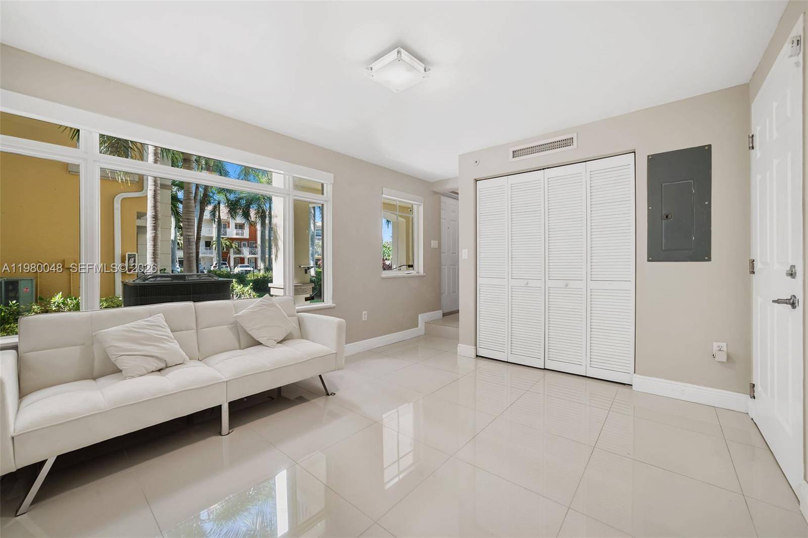 2729 NE 184th LnAventura - Townhouse/Villa-Annual,Townhouse condo unit 2729 - picture