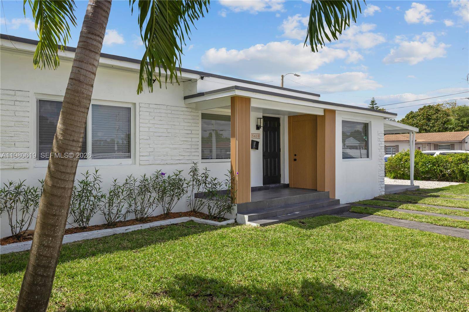 5410 SW 2ndMiami - picture